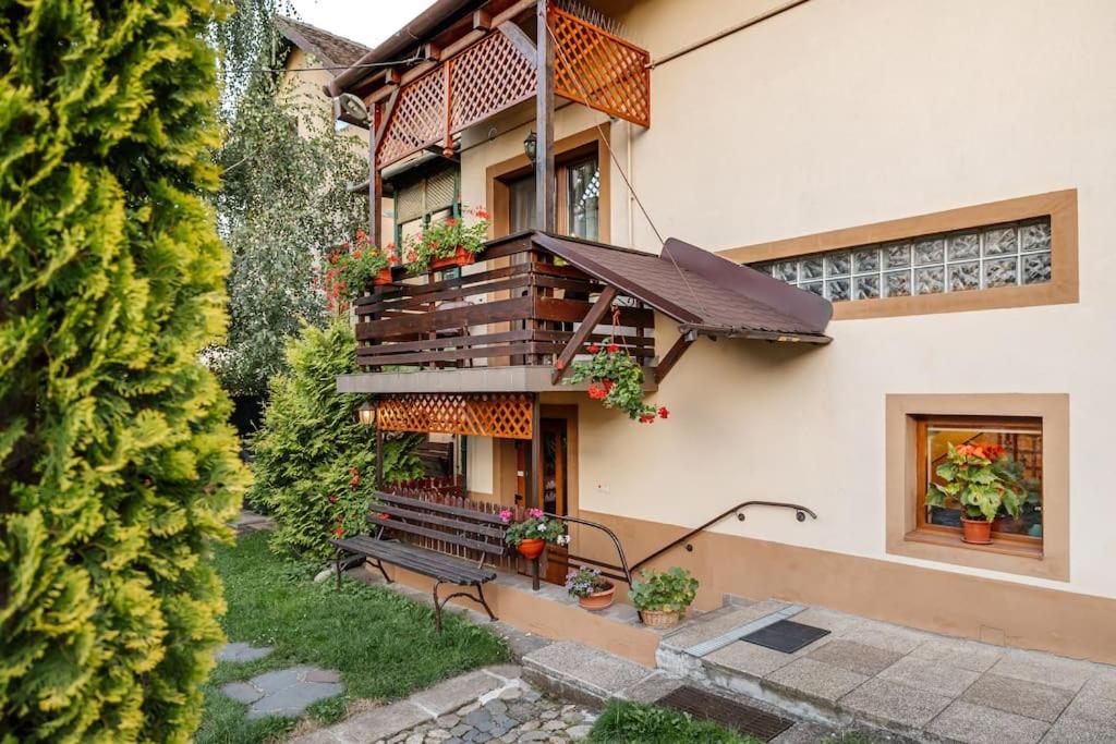 Apartmán Casa Cu Turn Sibiu Exteriér fotografie
